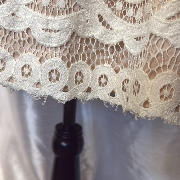 Eliza J Women’s 6 Layered Lacy Back Zip Pleated Flounce 3/4 Sleeves Mini Dress - Picture 5 of 9